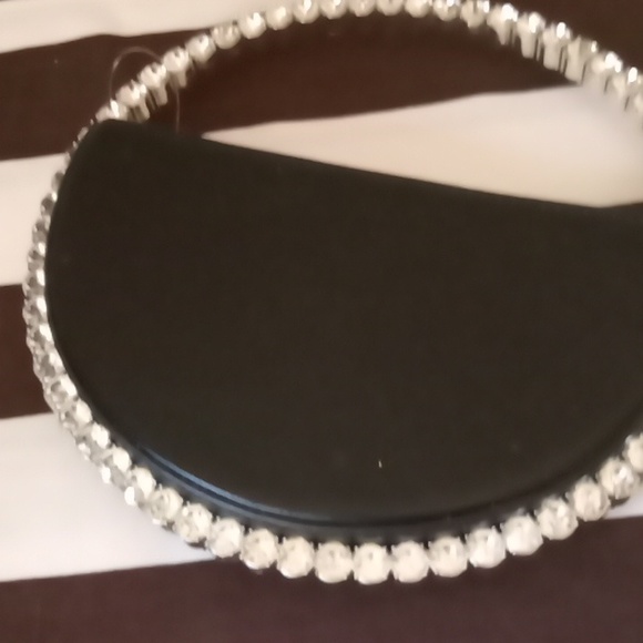 Purse - Picture 4 of 4